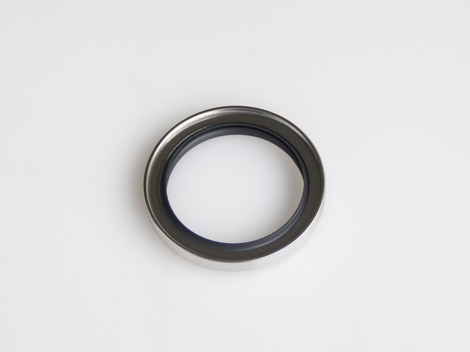 DSH-Shaft Oil Seals | D Type-triple Lip Stainless Steel Rotary PTFE Seal